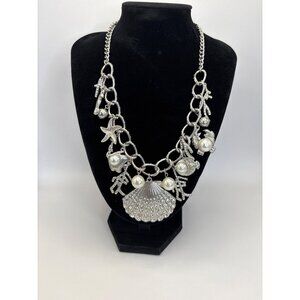 Vintage Silver Tone Chunky Sea Shell Creatures Faux Pearl Charm 18" Necklace